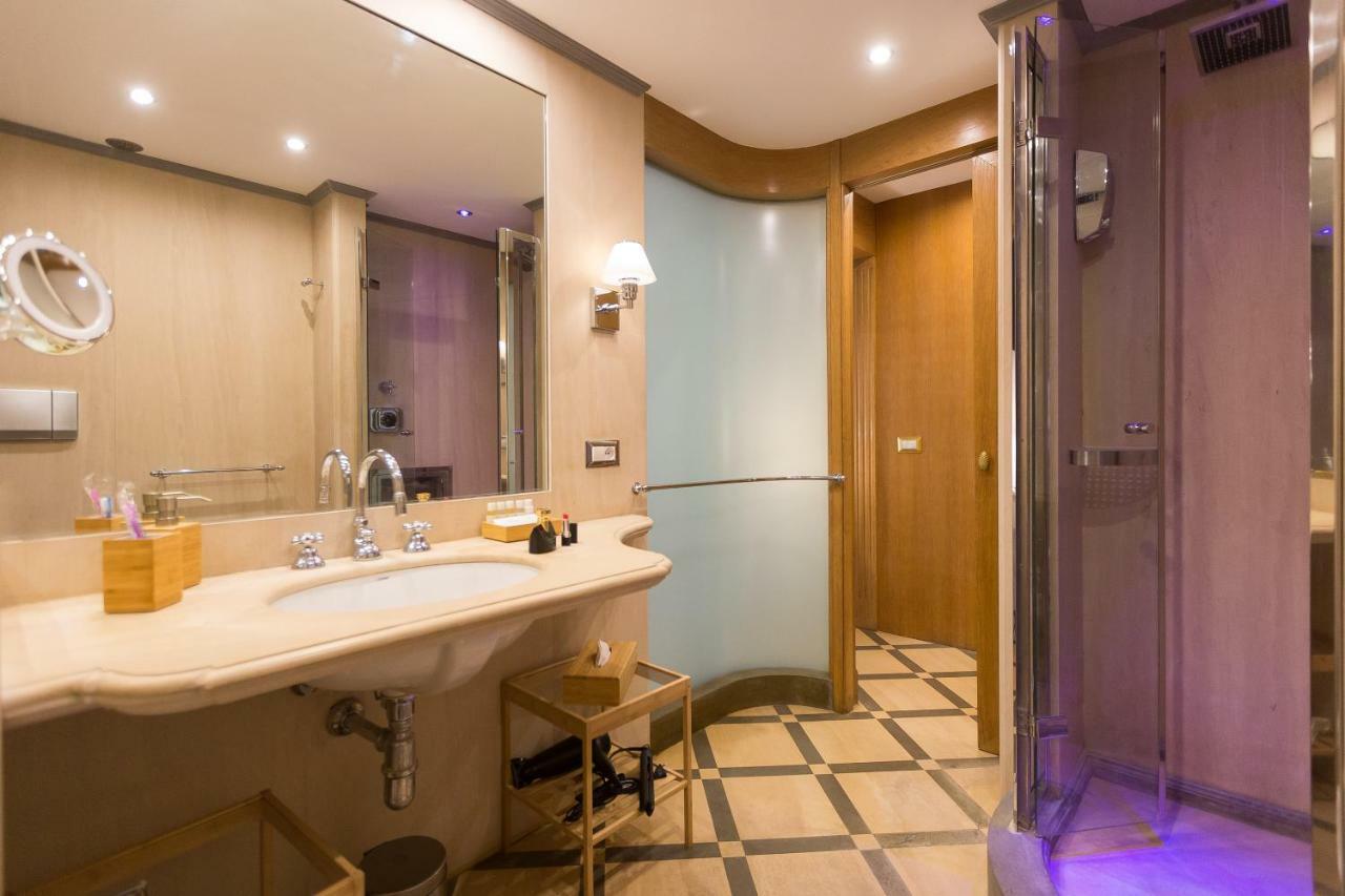 Giuditta Suite 121 Trastevere Roma Buitenkant foto